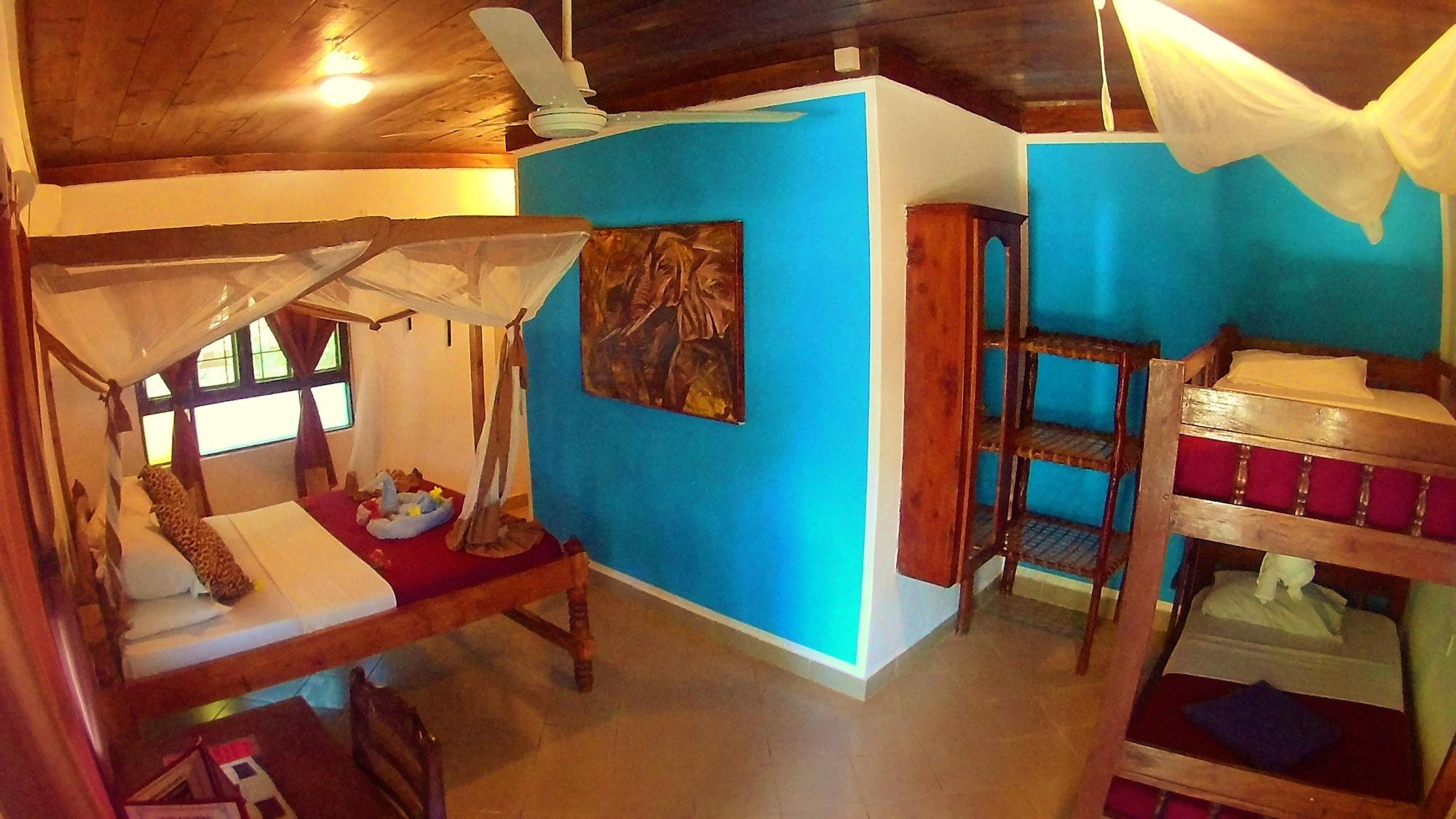 Waikiki Resort Pwani Mchangani Esterno foto