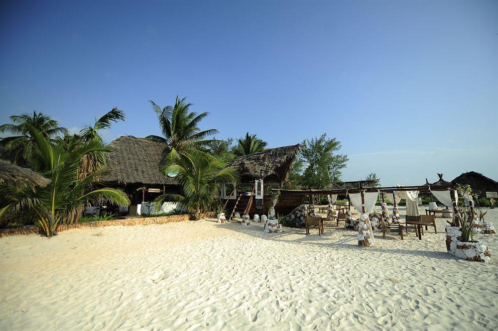 Waikiki Resort Pwani Mchangani Esterno foto