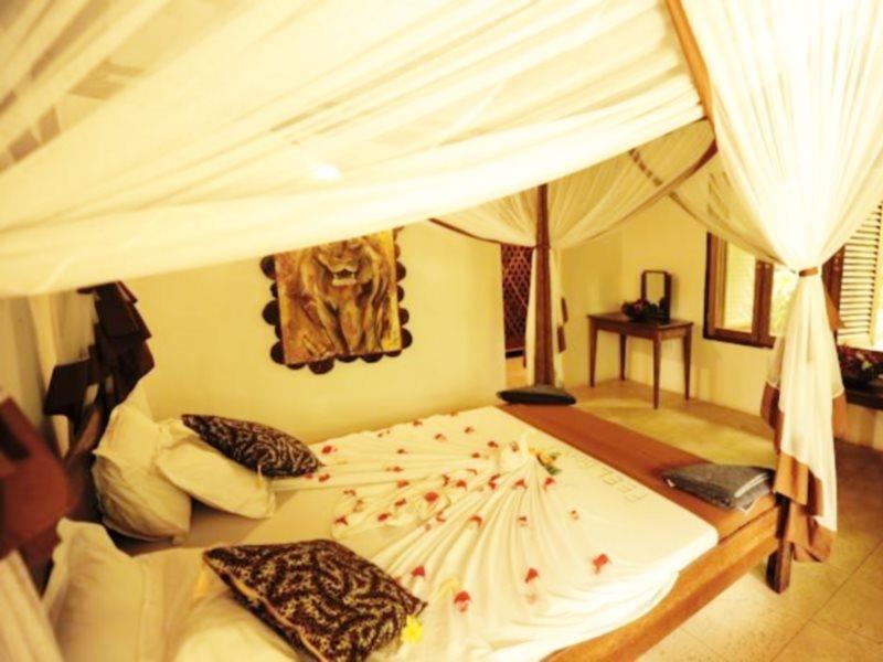 Waikiki Resort Pwani Mchangani Esterno foto